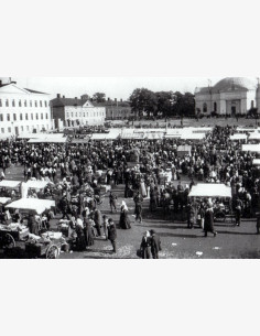 Torikauppaa Hämeenlinnassa 1900-luvun alussa